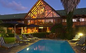 Knysna Log-Inn Hotel